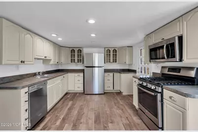 9 Arneytown Hornerstown Road, Upper Freehold Township, NJ 08501 - Photo 1