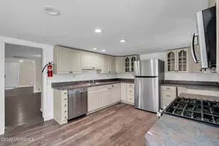 9 Arneytown-Hornerstown Rd, Upper Freehold Township, NJ 08501 - Photo 22