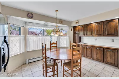 106 Murray Hill Terrace, Marlboro Township, NJ 07746 - Photo 12