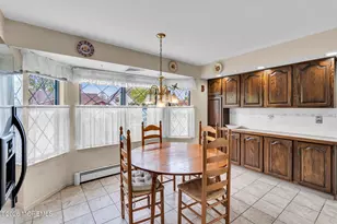 106 Murray Hill Terrace, Marlboro Township, NJ 07746 - Photo 12