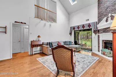106 Murray Hill Terrace, Marlboro Township, NJ 07746 - Photo 8