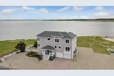 1220 S Green Street, Tuckerton, NJ 08087 - Photo 2