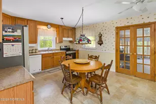 1025 Hedding Jacksonville Rd, Bordentown, NJ 08505 - Photo 8