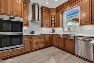 39 Lafayette Mills Rd, Manalapan Township, NJ 07726 - Photo 10