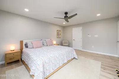 66 Manchester Court, Red Bank, NJ 07701 - Photo 12