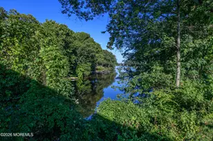 66 Manchester Ct, Red Bank, NJ 07701 - Photo 10
