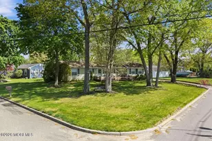 38 Clark Dr, Howell Township, NJ 07731 - Photo 12