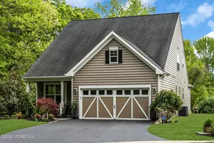 1 Mallard Ct, Howell Township, NJ 07731 - Photo 2