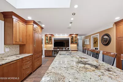 32 Wesley Court, Eatontown, NJ 07724 - Photo 12