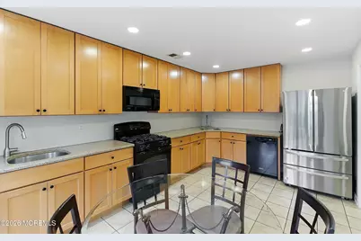 58 Charming Way, Lakewood, NJ 08701 - Photo 8