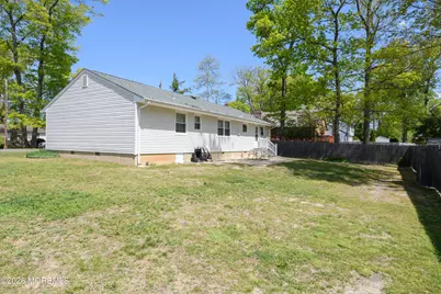 47 Paul Avenue, Eatontown, NJ 07724 - Photo 12