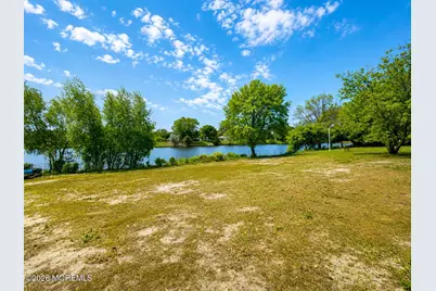 1853 Yorktowne Boulevard, Toms River Township, NJ 08753 - Photo 22
