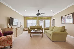 117 Wintergreen Dr, Manalapan Township, NJ 07726 - Photo 6