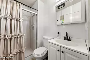 7 Edgeware Close, Freehold, NJ 07728 - Photo 16