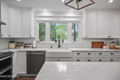 4 Friar Lane, Manalapan Township, NJ 07726 - Photo 8