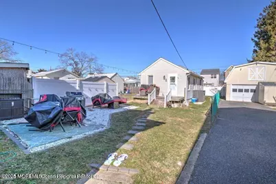 604 1/2 12th Avenue #Back House, Belmar, NJ 07719 - Photo 2