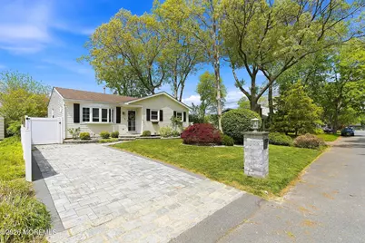 22 Washington Drive, Brick, NJ 08724 - Photo 2