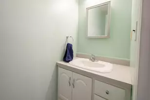 15 Fieldcrest Way, Hazlet Township, NJ 07730 - Photo 18