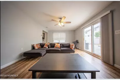 15 Fieldcrest Way, Hazlet Township, NJ 07730 - Photo 14