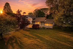 540 Sherman Ave, Belford, NJ 07718 - Photo 2