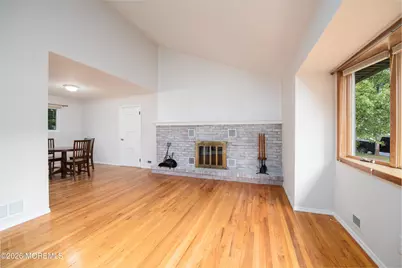 540 Sherman Avenue, Belford, NJ 07718 - Photo 22