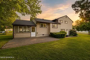 540 Sherman Ave, Belford, NJ 07718 - Photo 6