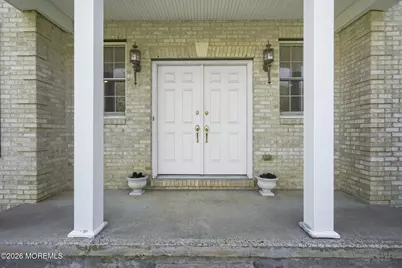 10 Rockingham Court, Manalapan Township, NJ 07726 - Photo 4