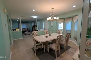 10 Beacon Ct, Holmdel, NJ 07733 - Photo 8
