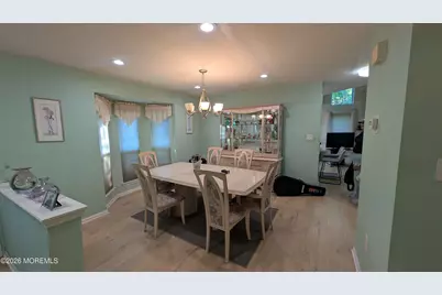 10 Beacon Court, Holmdel, NJ 07733 - Photo 6