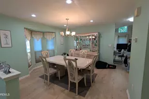 10 Beacon Ct, Holmdel, NJ 07733 - Photo 6