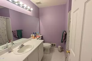 10 Beacon Ct, Holmdel, NJ 07733 - Photo 30