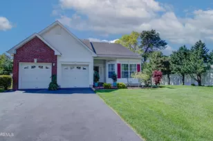14 Red Bud Ln, Howell Township, NJ 07731 - Photo 2