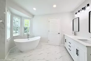 1 Whitemarsh Dr, Manalapan Township, NJ 07726 - Photo 16