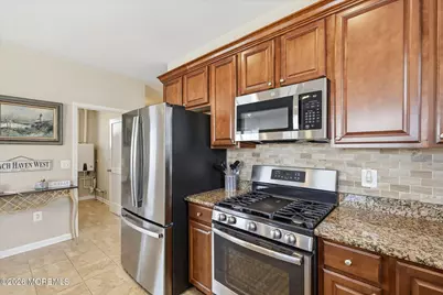 1254 Paul Boulevard, Manahawkin, NJ 08050 - Photo 4