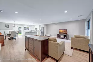 521 San Juan Dr, Toms River Township, NJ 08753 - Photo 4