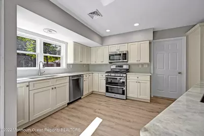 521 San Juan Drive, Toms River Township, NJ 08753 - Photo 8