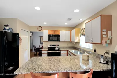 8 Morning Glory Lane, Whiting, NJ 08759 - Photo 14