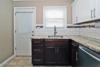 73 Chesterfield Lane, Toms River Township, NJ 08757 - Photo 22