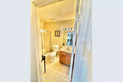 8D Ingram Drive, Monroe Township, NJ 08831 - Photo 20
