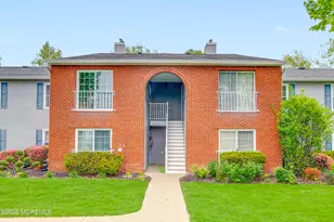 502 Harding Rd, Freehold, NJ 07728 - Photo 4