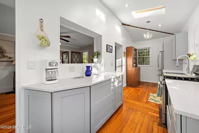 140 Leonardville Road, Belford, NJ 07718 - Photo 4