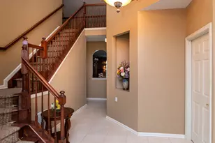 18 Chesapeake Dr, Holmdel, NJ 07733 - Photo 4