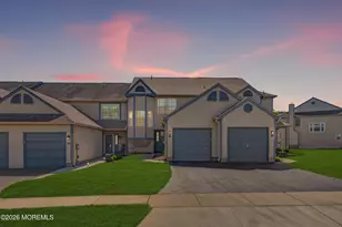 16 Goldenrod Ct, Hamilton Township, NJ 08690 - Photo 2