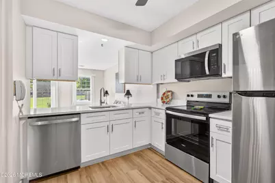 16 Goldenrod Court, Hamilton Township, NJ 08690 - Photo 16