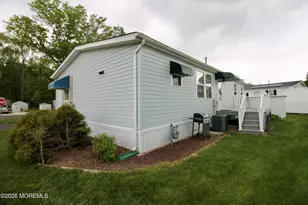 92 Cardinal Way, Freehold, NJ 07728 - Photo 28