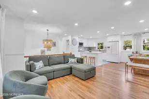 93 Woodcrest Dr, Freehold, NJ 07728 - Photo 16