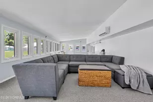 93 Woodcrest Dr, Freehold, NJ 07728 - Photo 42