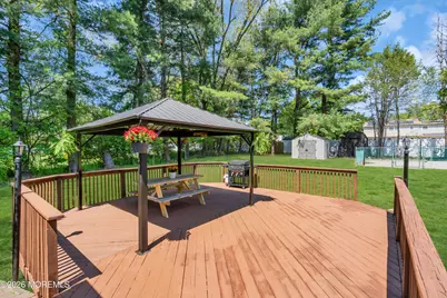 93 Woodcrest Drive, Freehold, NJ 07728 - Photo 44