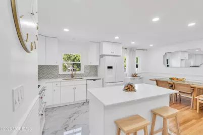93 Woodcrest Drive, Freehold, NJ 07728 - Photo 20