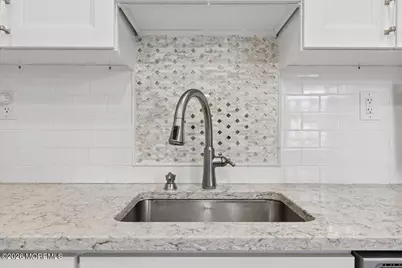 137 Halden Strasse #C, Freehold, NJ 07728 - Photo 10